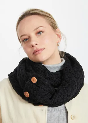 Aran Buttoned Snood | Black