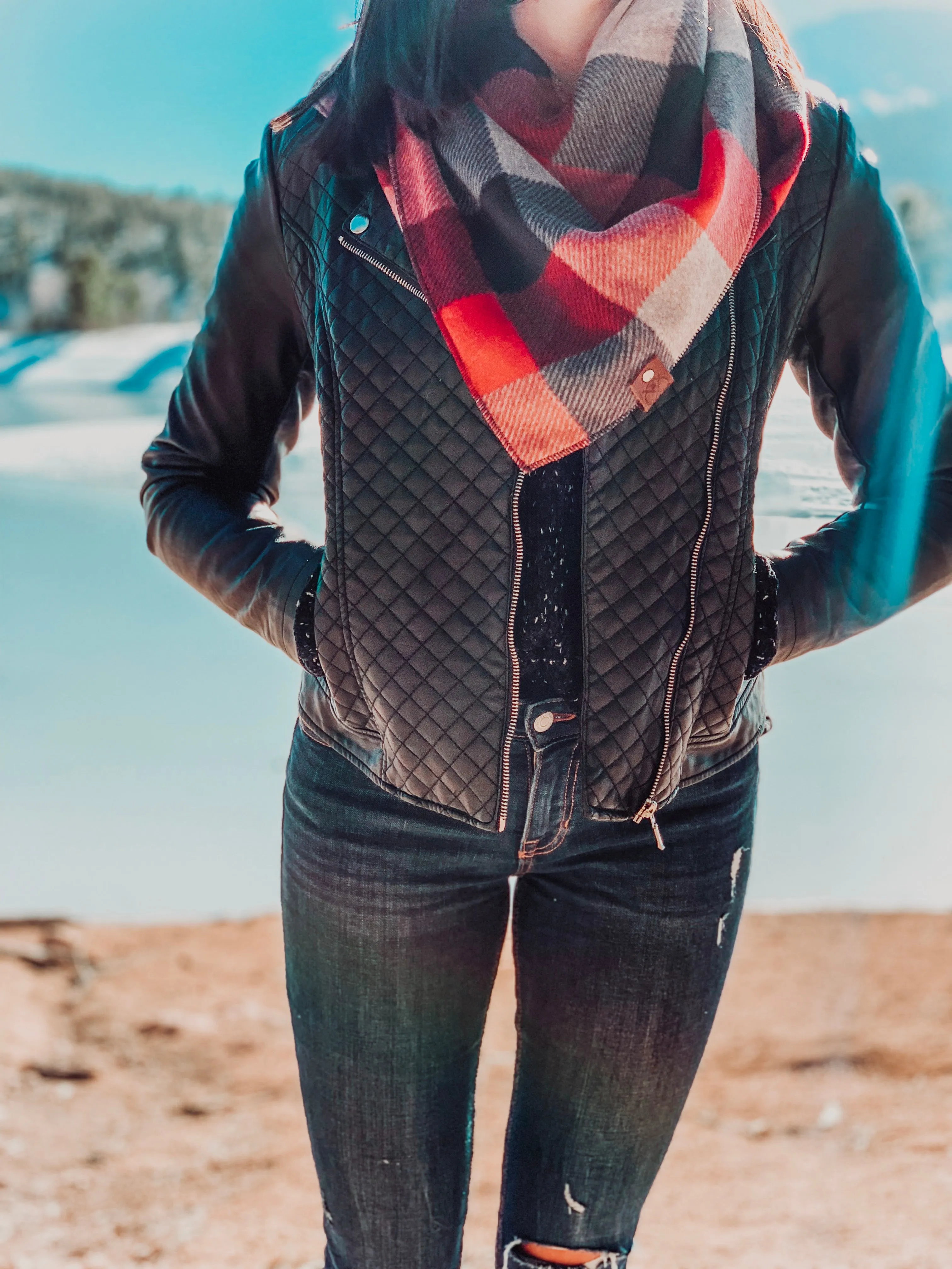 ASHER - Human Blanket Scarf
