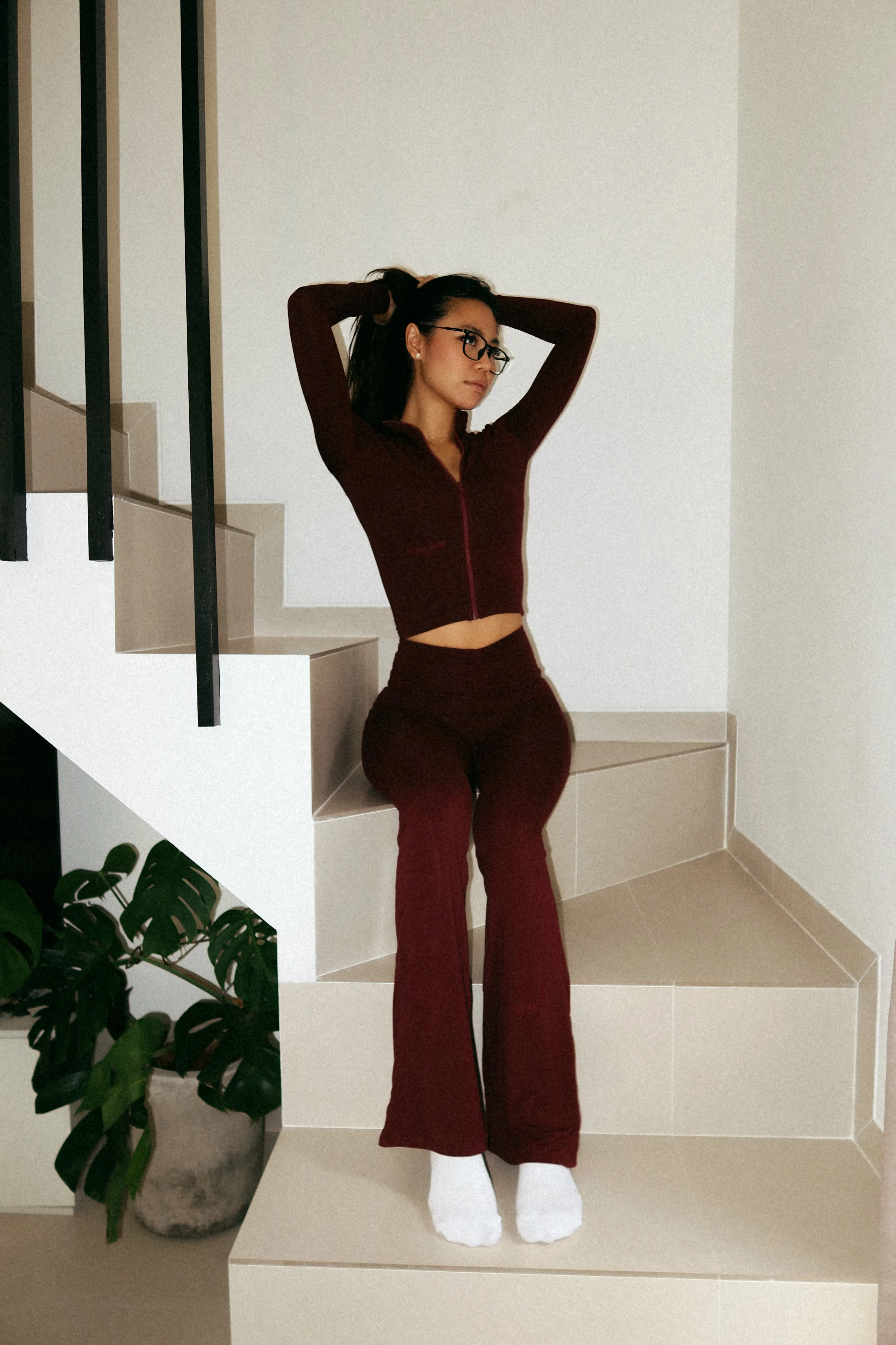 Core Luxe Scrunch Waist Flare Pants In Burgundy