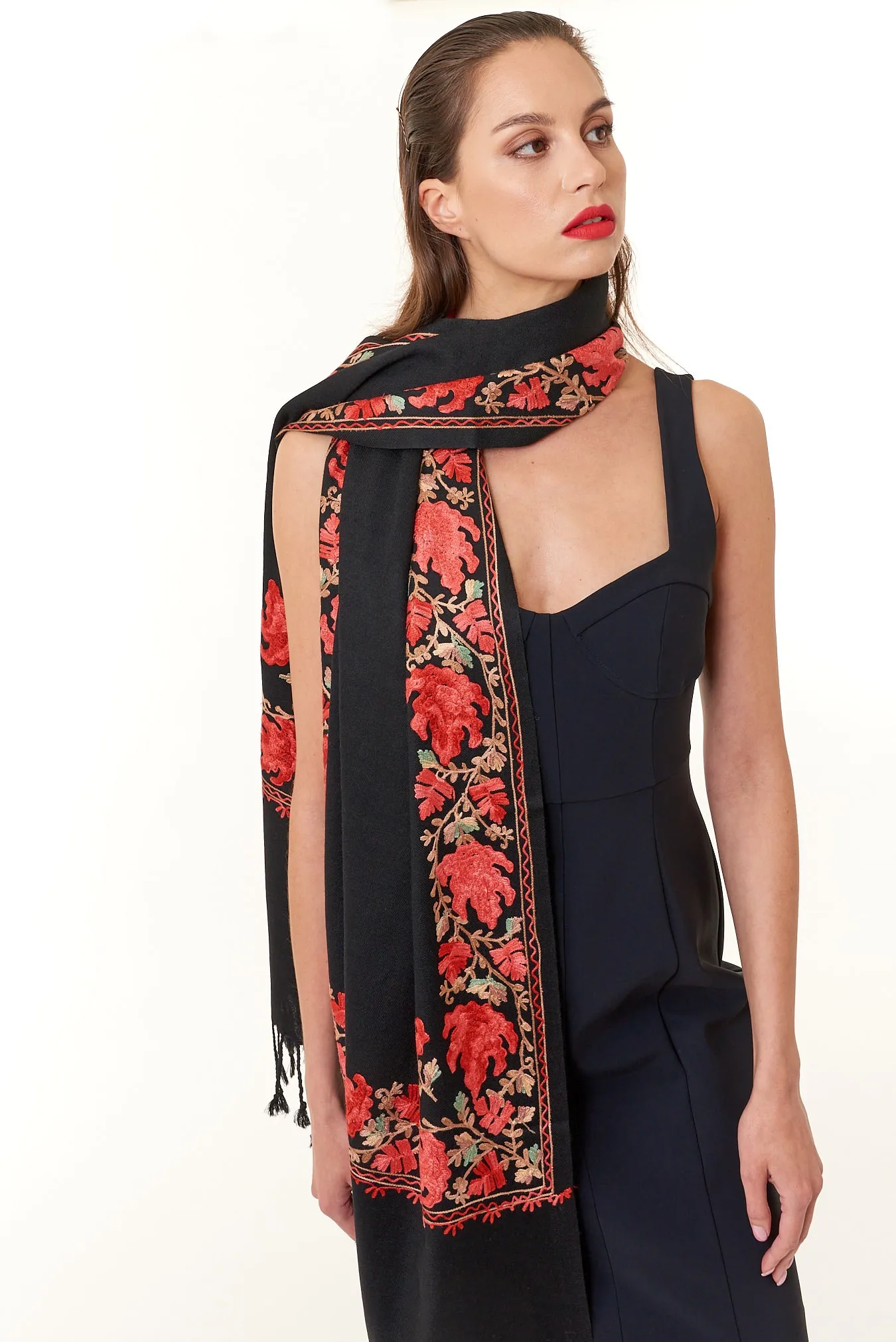 Sevya Handmade, Karuna Hand Embroidered Wool Shawl 28x72