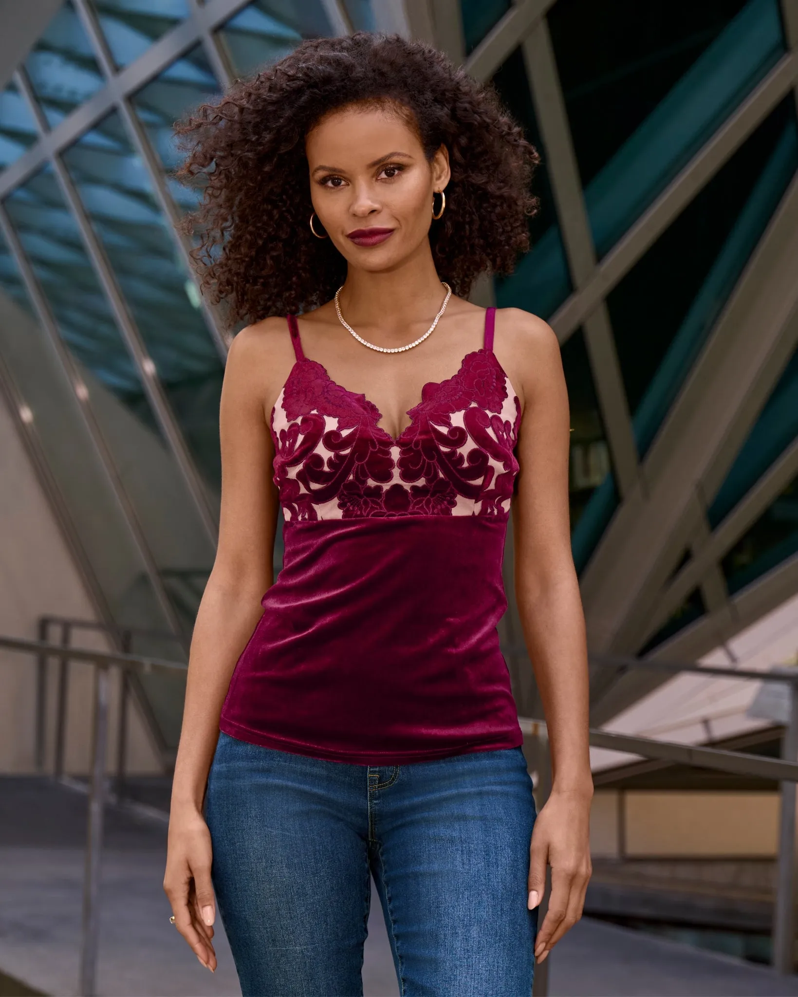 Velvet Scalloped Lace V Neck Cami Top Rumba Red