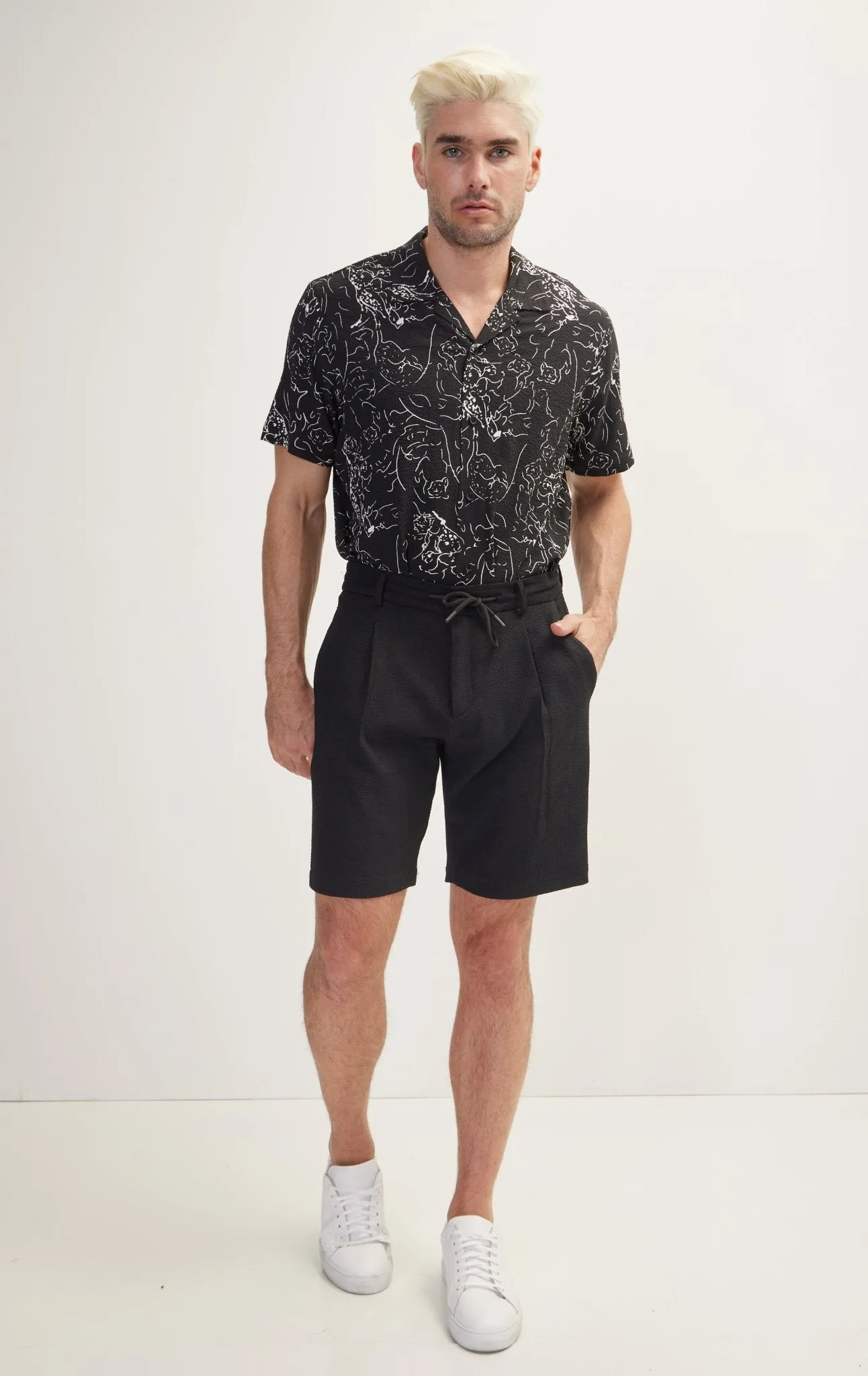 Waffle Stretch Beach Day Shorts - Black